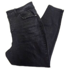 Judy Blue JB82316BK-PL Button Fly Skinny Fit Black Denim Jeans, 18W